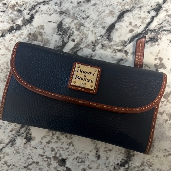 Dooney & Bourke Bags Dooney And Bourke Wallet Poshmark